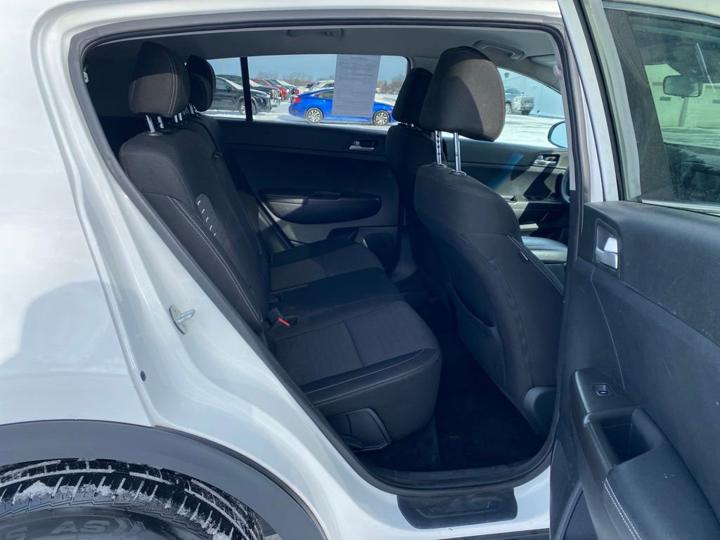 Used 2017 Kia Sportage LX w/ LX Popular Package image 15
