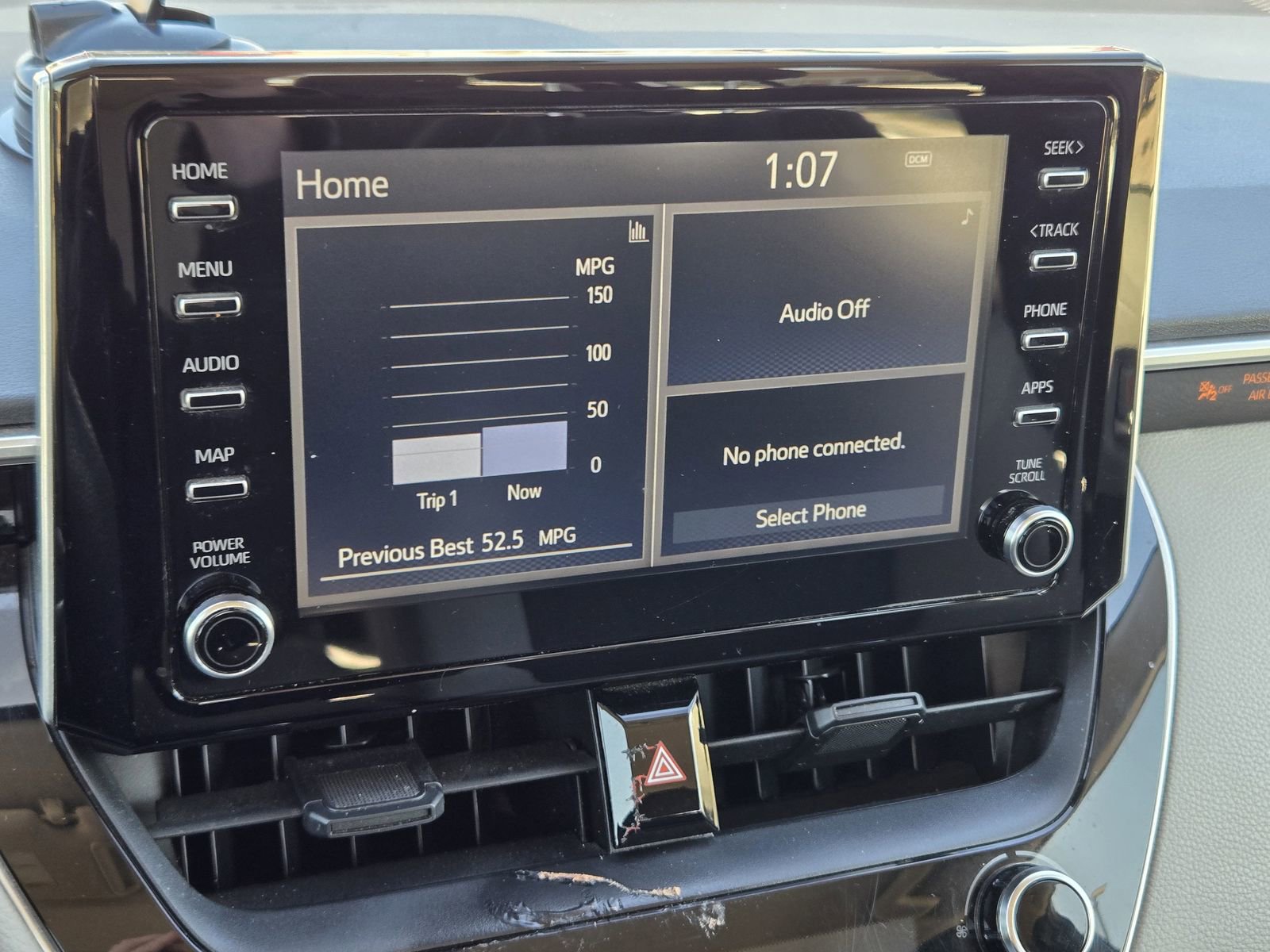 Used 2020 Toyota Corolla LE image 20