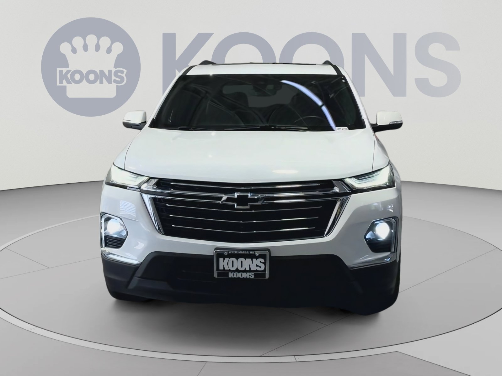 Used 2023 Chevrolet Traverse LT w/ LT Premium Package AWD/4WD image 4
