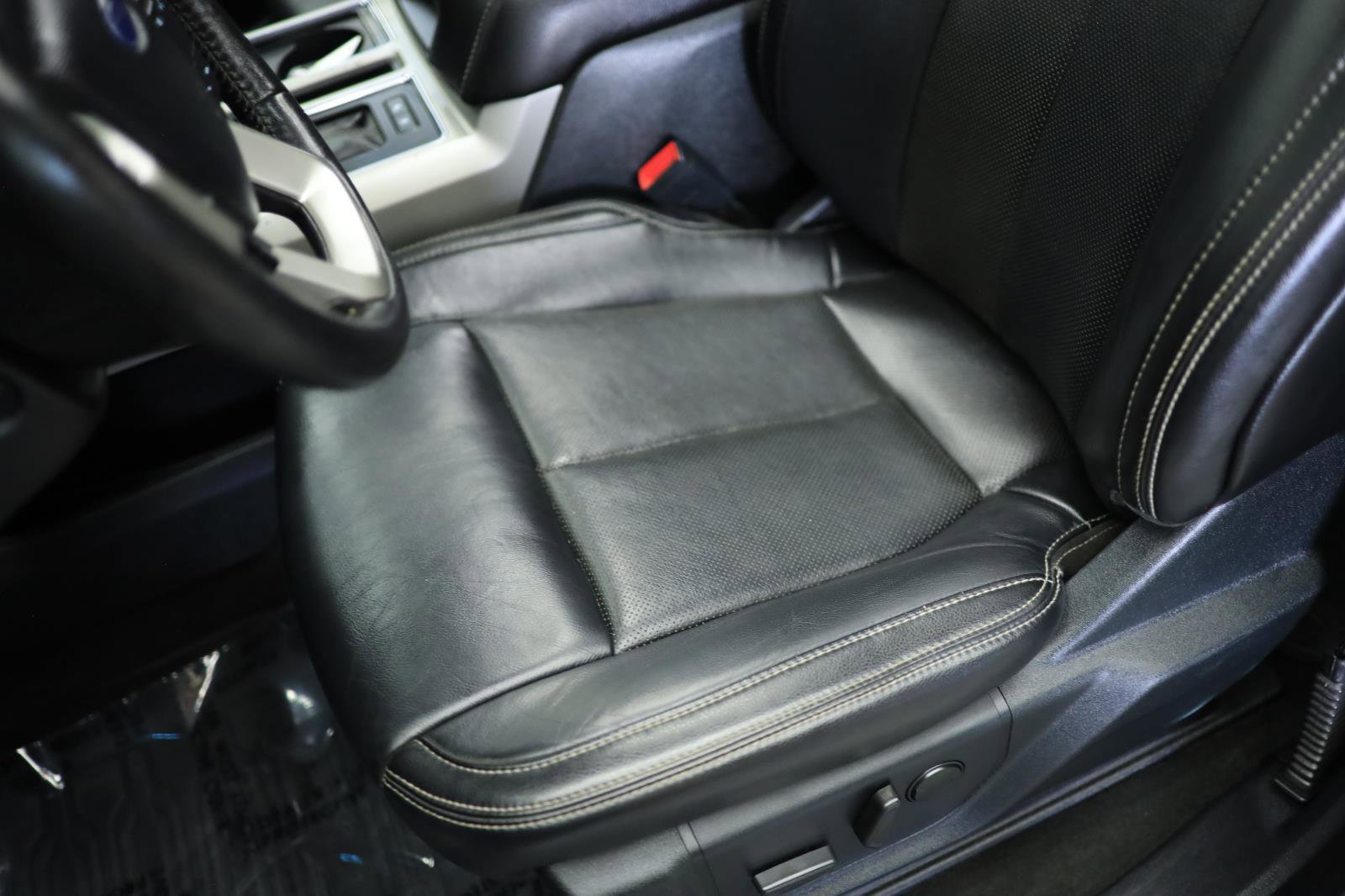 Used 2020 Ford F150 Lariat w/ Equipment Group 502A Luxury image 27