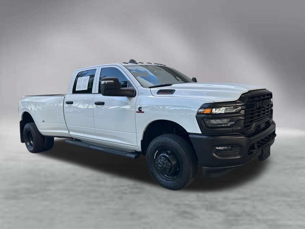 Used 2025 RAM 3500 Tradesman AWD/4WD image 2
