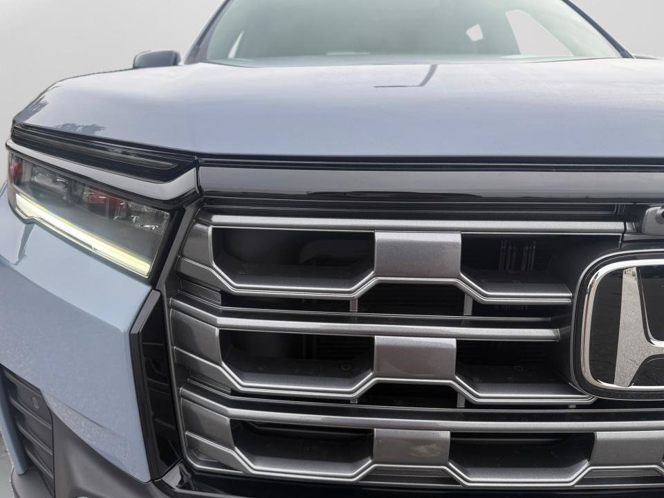 New 2026 Honda Pilot TrailSport image 24