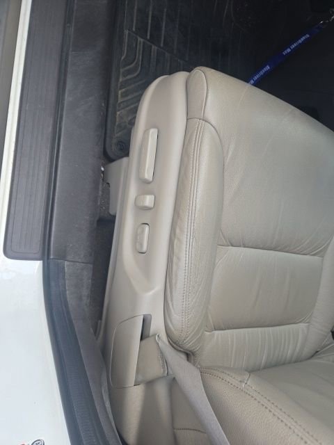 Used 2012 Honda CR-V EX-L image 8