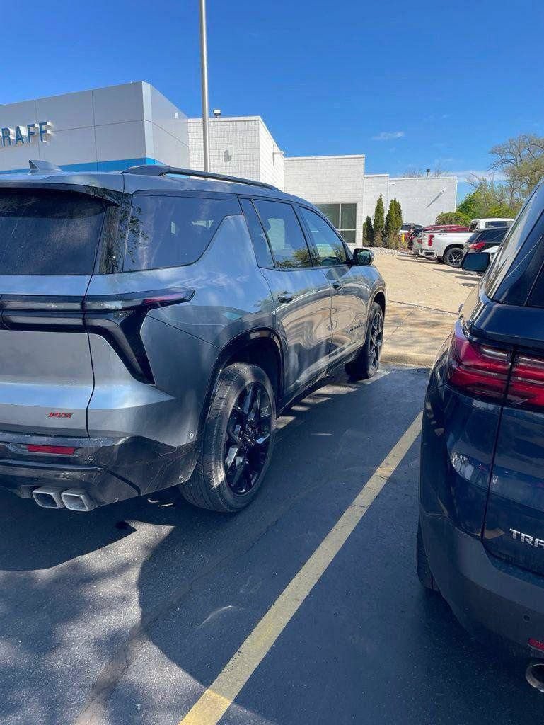 Certified 2024 Chevrolet Traverse RS AWD/4WD image 3