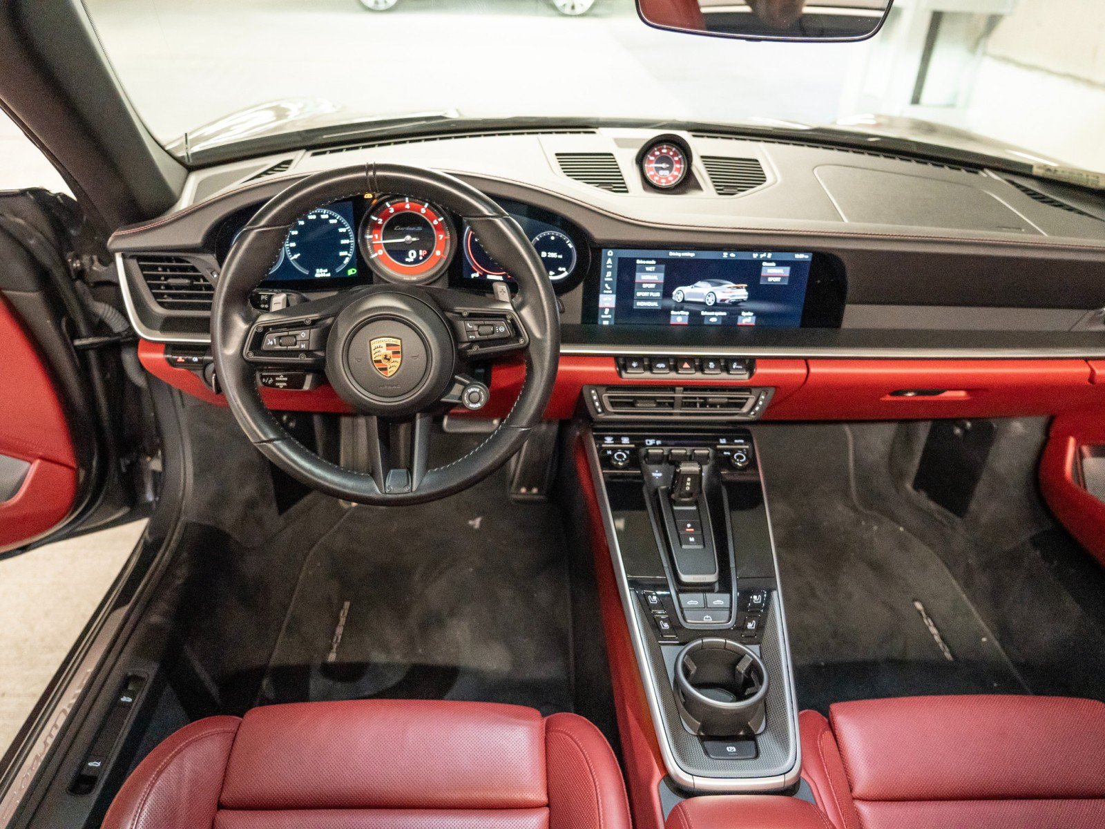 Certified 2021 Porsche 911 Turbo S AWD/4WD image 26