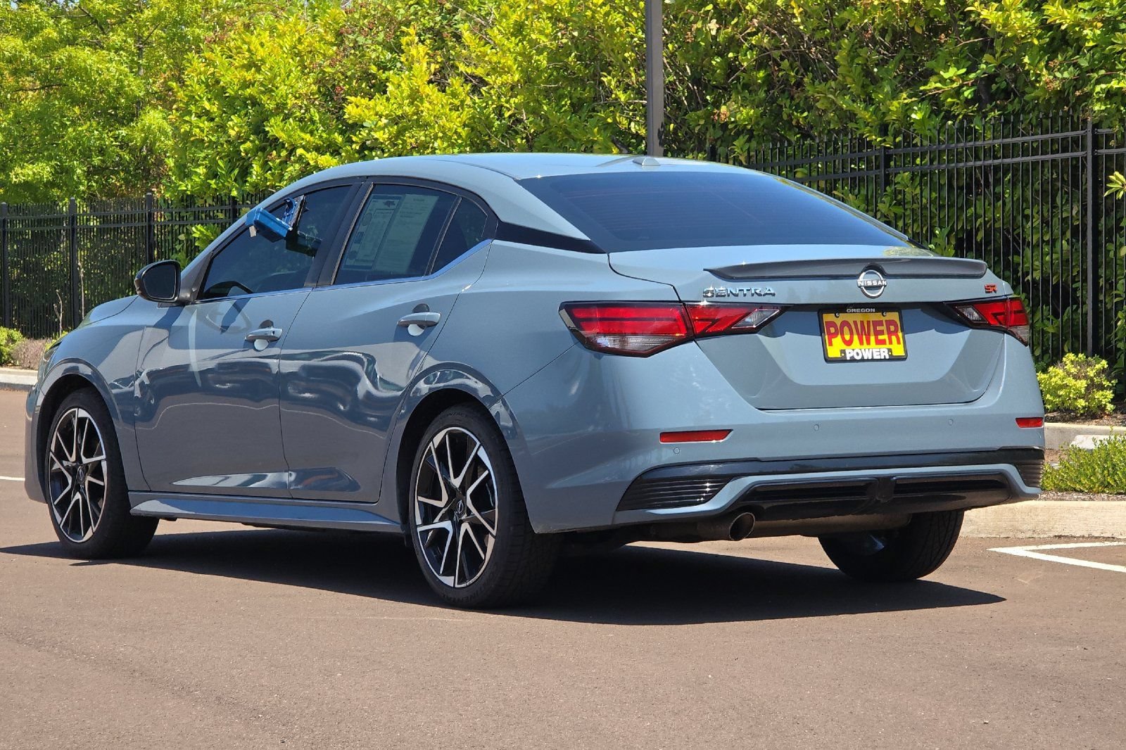 Used 2024 Nissan Sentra SR FWD image 6