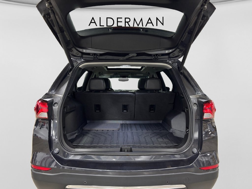 Used 2022 Chevrolet Equinox Premier AWD/4WD image 19