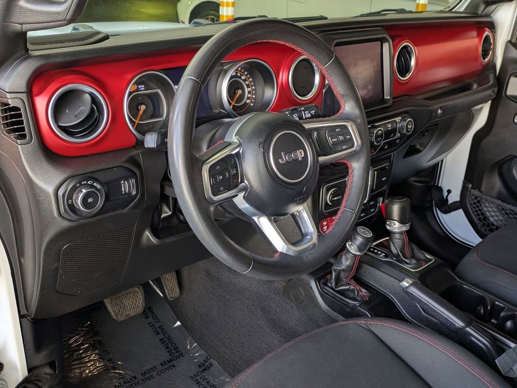 Used 2023 Jeep Wrangler Unlimited Rubicon AWD/4WD image 14