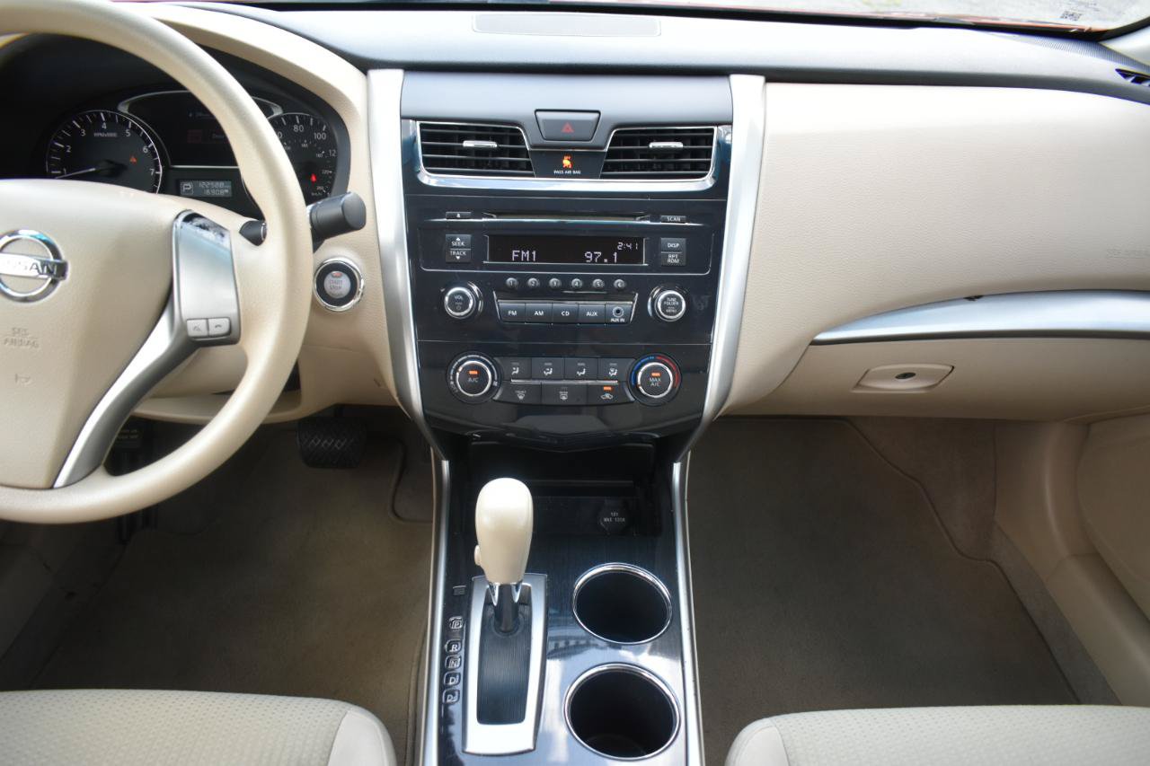 Used 2014 Nissan Altima 2.5 FWD image 19