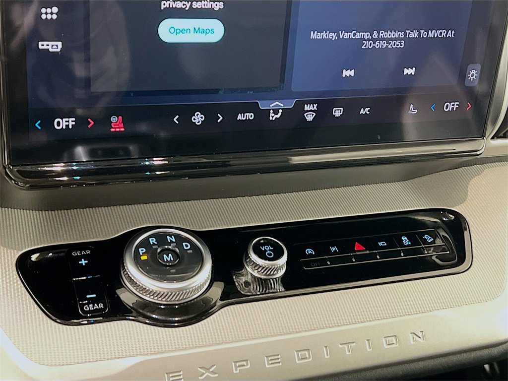 Used 2025 Ford Expedition Max Active image 14