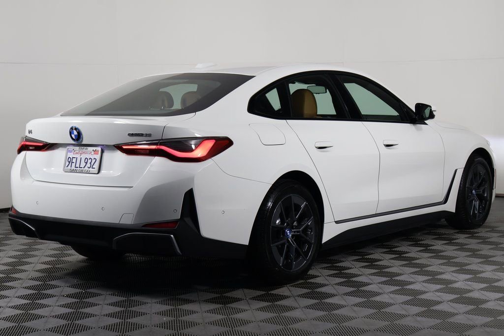 Used 2023 BMW i4 eDrive35 w/ Premium Package image 4