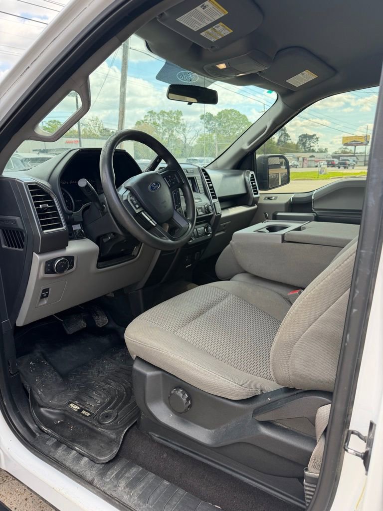 Used 2018 Ford F150 XLT w/ Trailer Tow Package image 12