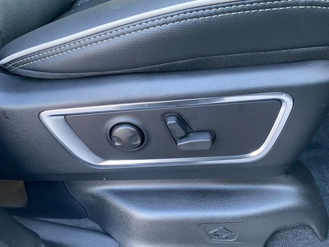 New 2026 RAM 1500 Laramie w/ Sport Appearance Package AWD/4WD image 30