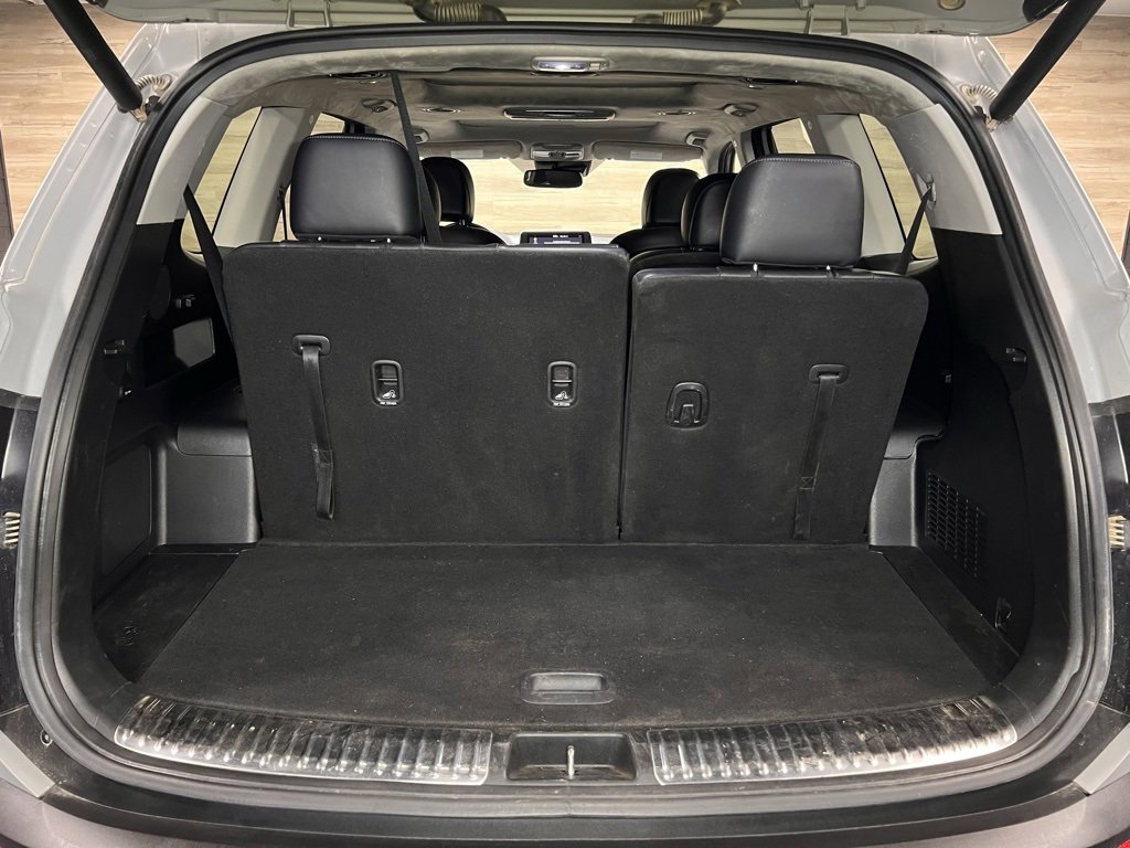 Used 2022 Kia Telluride SX w/ SX Prestige Package image 16