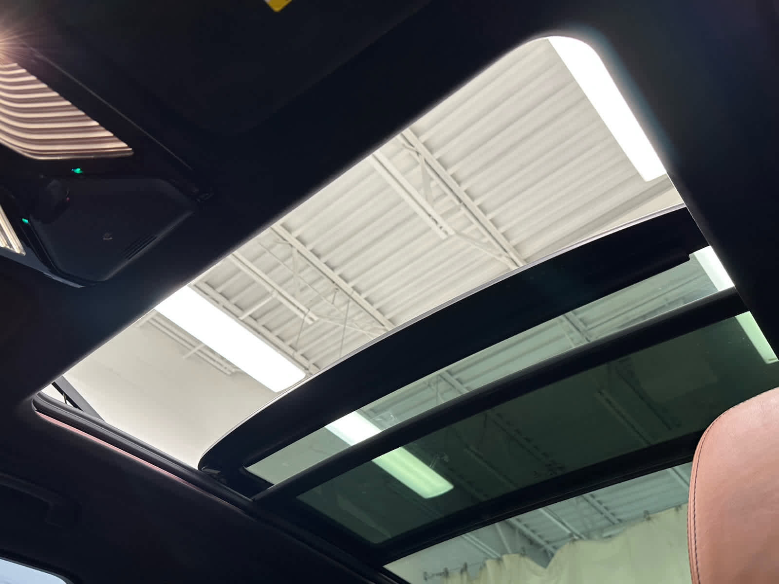 Used 2021 BMW X5 xDrive45e w/ M Sport Package image 40