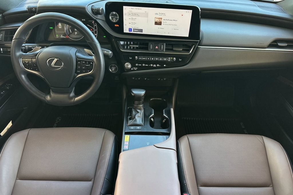 Certified 2025 Lexus ES 300h w/ Premium Package FWD image 16
