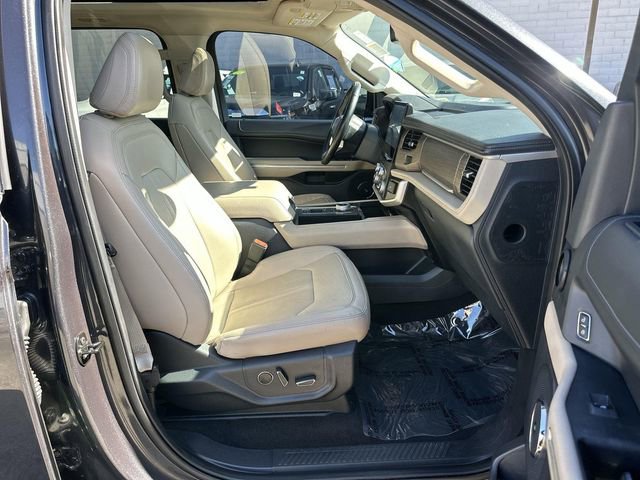Used 2023 Ford Expedition Max Limited image 28