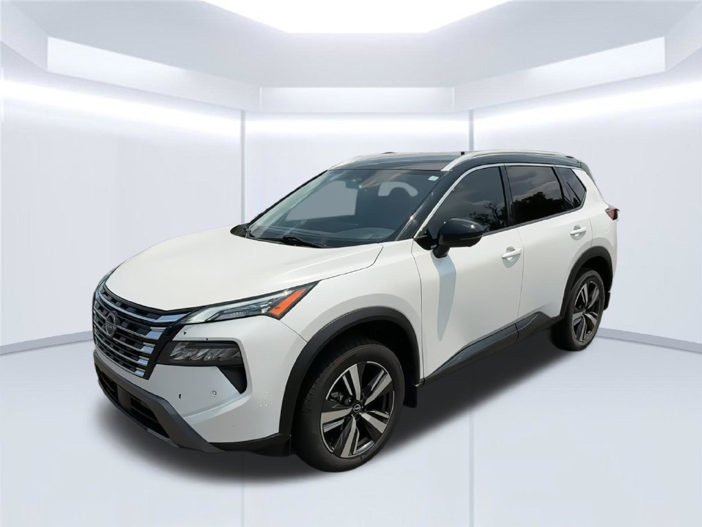 Used 2024 Nissan Rogue SL w/ SL Premium Package FWD image 6
