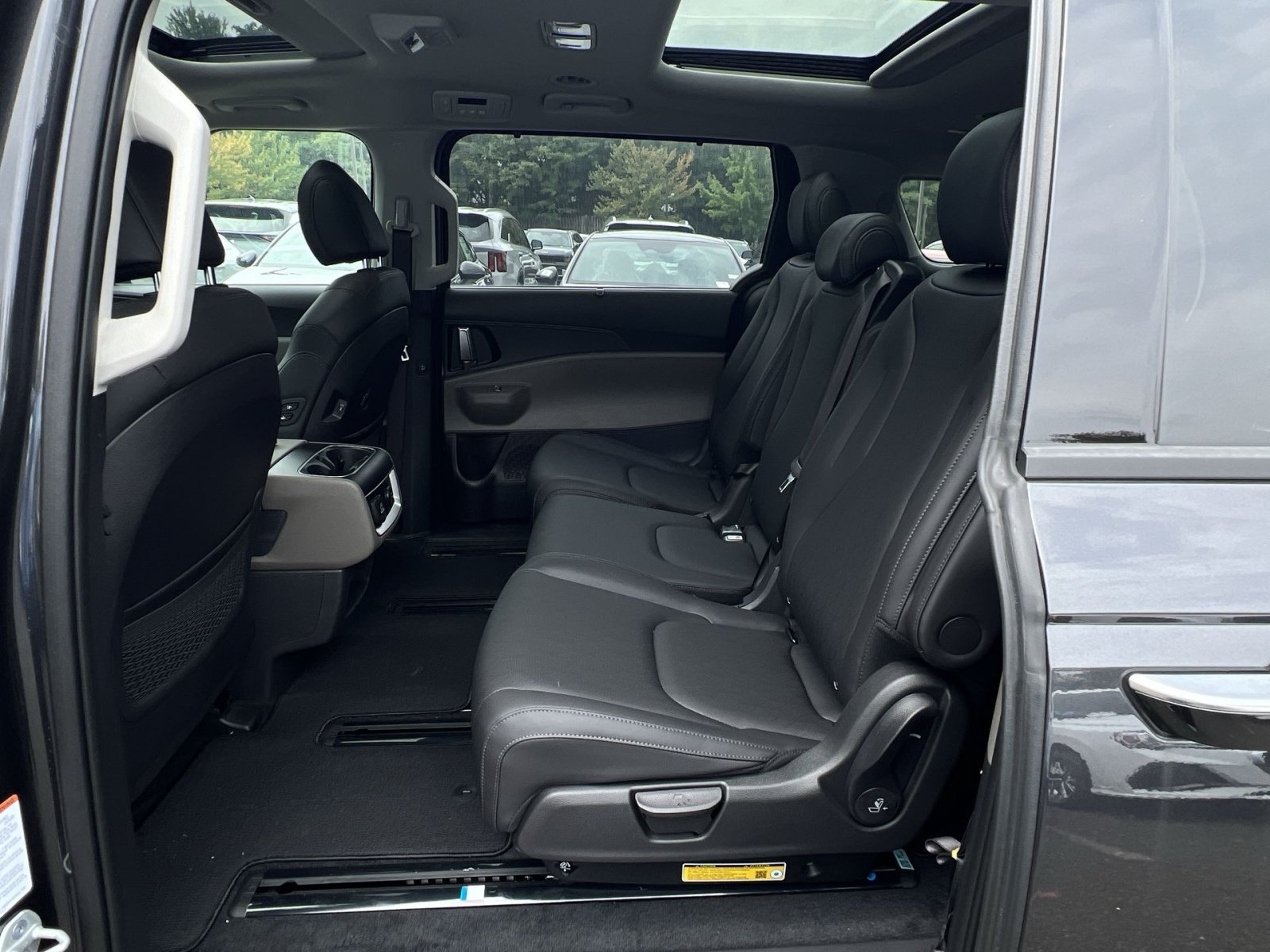New 2026 Kia Carnival SX FWD image 31