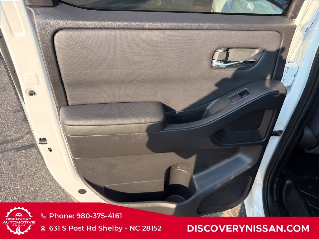 Certified 2022 Nissan Frontier SV AWD/4WD image 29