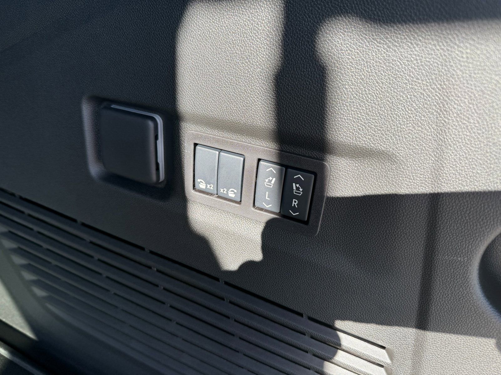 New 2026 Chevrolet Suburban Premier w/ Sun And Tow Package image 5