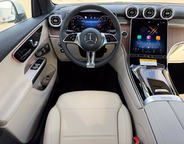 New 2026 Mercedes-Benz GLC 300 4MATIC image 12