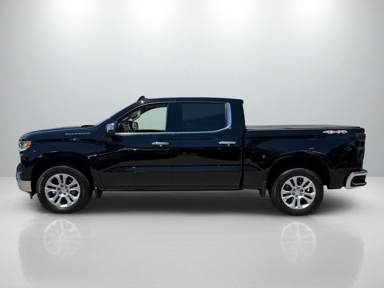 Used 2024 Chevrolet Silverado 1500 LTZ w/ LTZ Premium Package AWD/4WD image 2