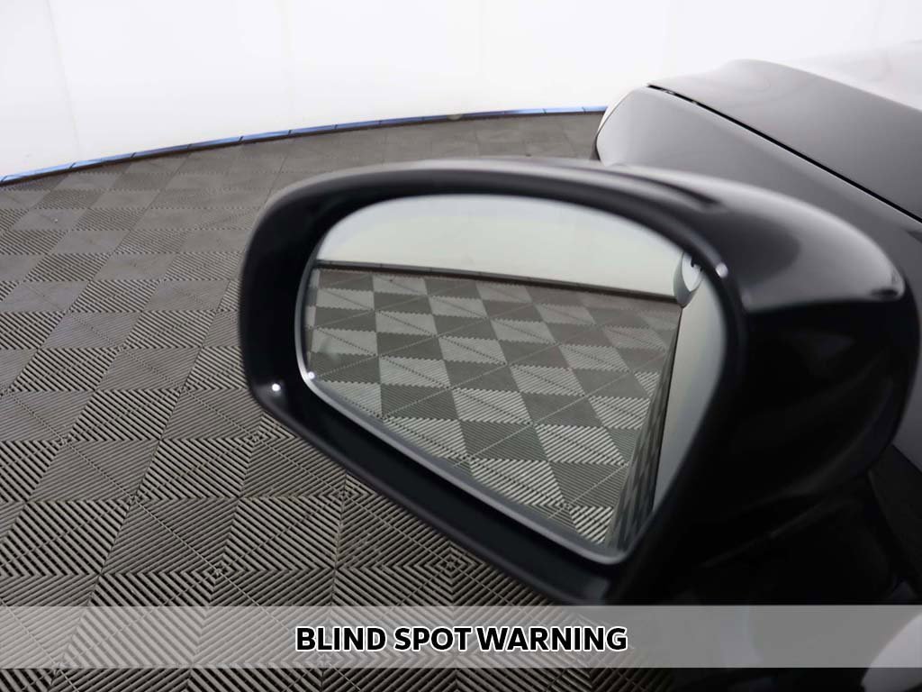 Used 2013 Mercedes-Benz SL 550 SL 550 w/ Premium Pkg image 6