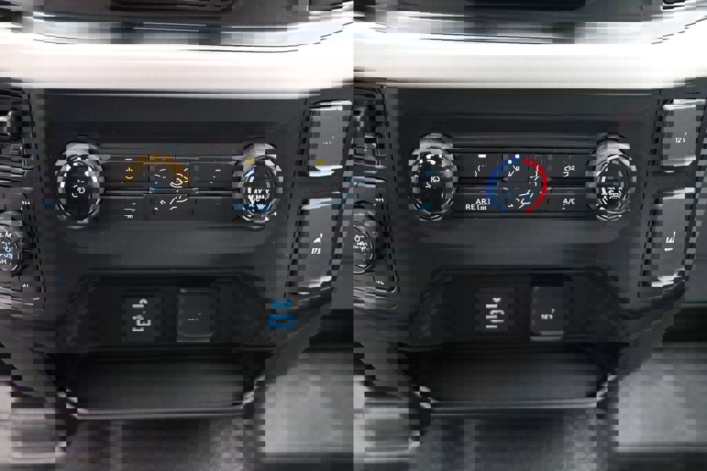 Used 2021 Ford F150 XLT w/ XTR Package image 26