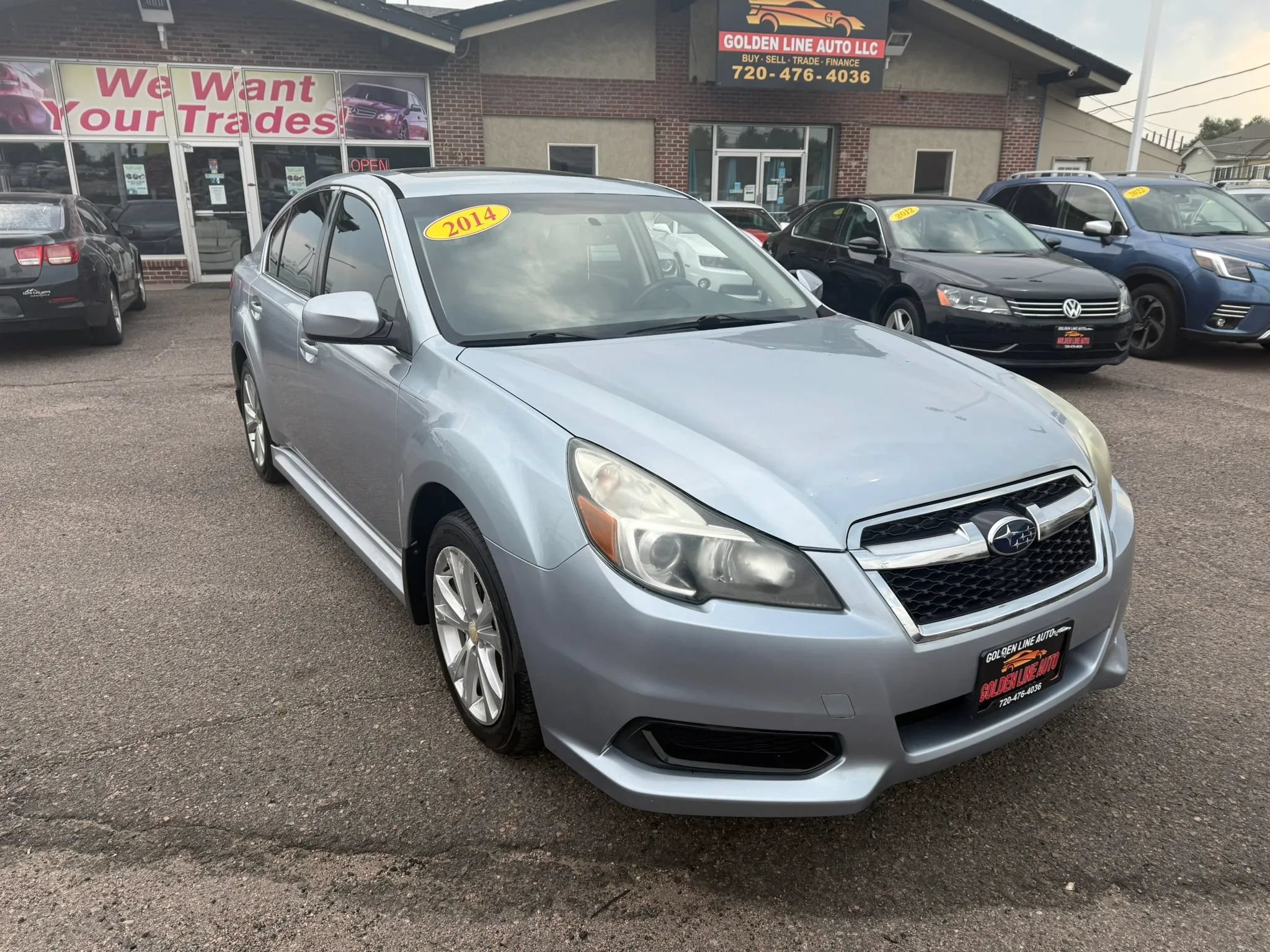 Used 2014 Subaru Legacy 2.5i Premium w/ Moonroof Package AWD/4WD image 2
