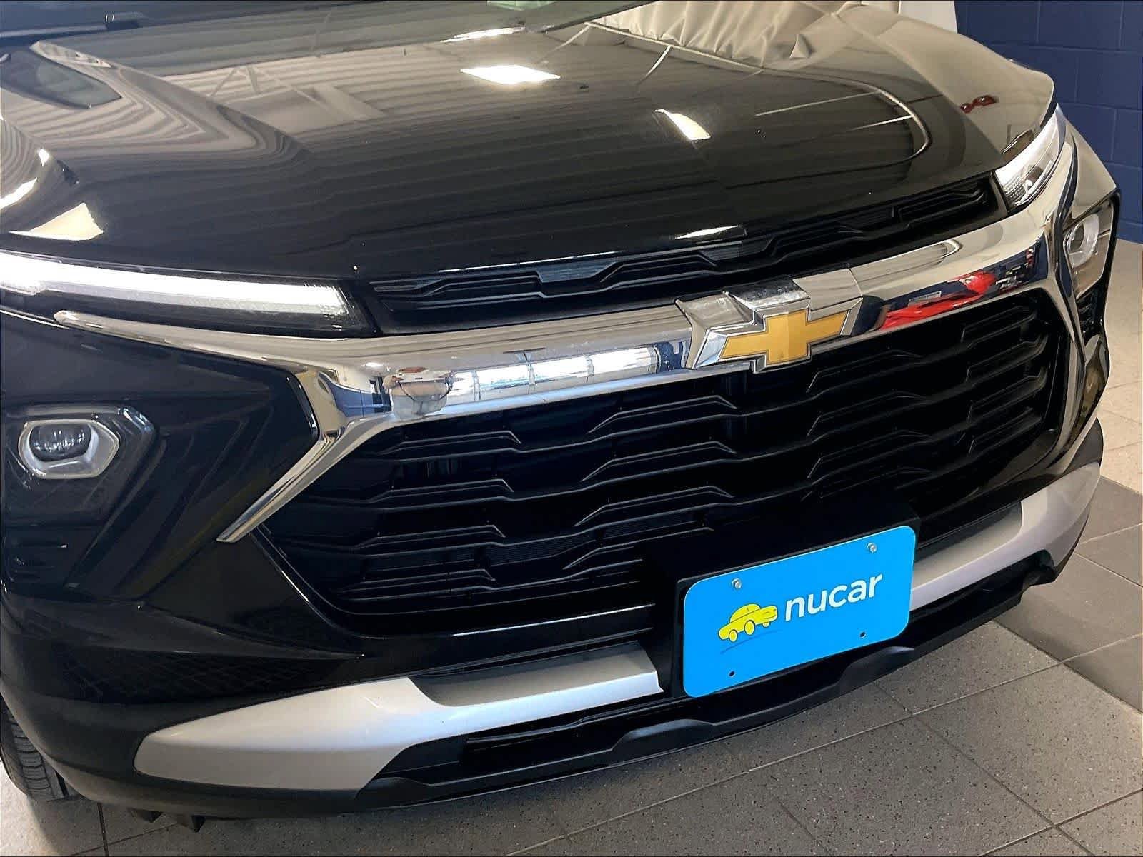Used 2025 Chevrolet TrailBlazer LT AWD/4WD image 30