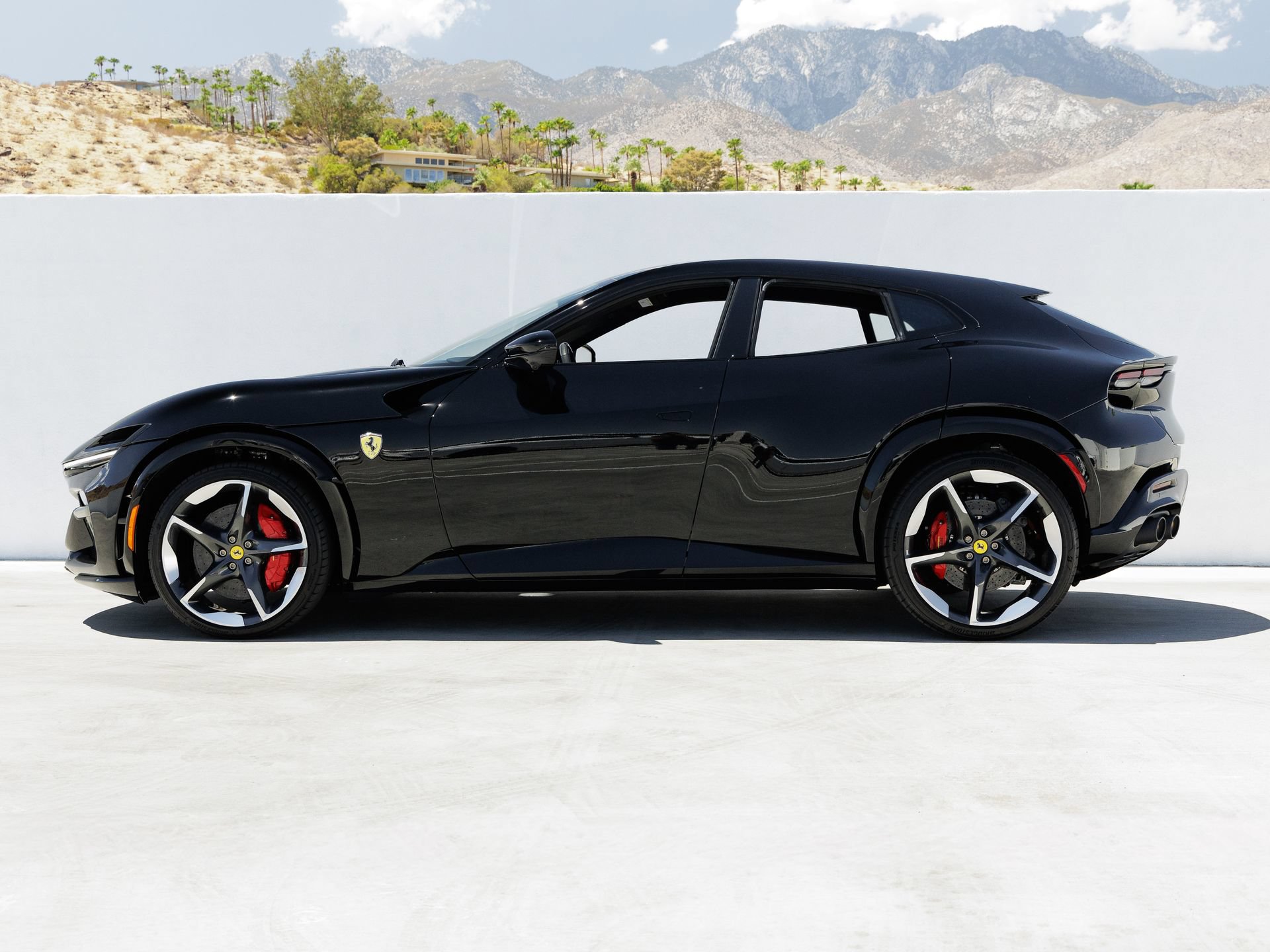 Used 2026 Ferrari Purosangue AWD/4WD image 2