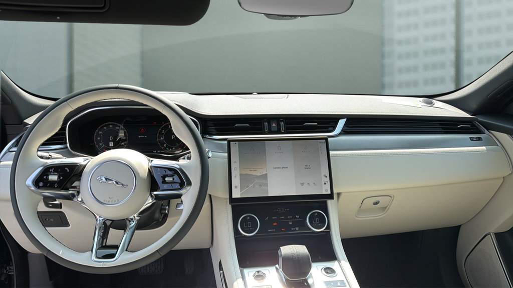 New 2026 Jaguar F-PACE R-Dynamic S AWD/4WD image 19