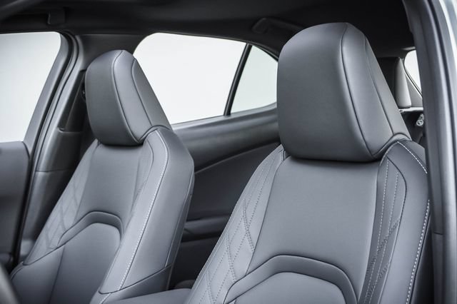 Certified 2025 Lexus UX 300h FWD w/ Accessory Package (Z2) image 10