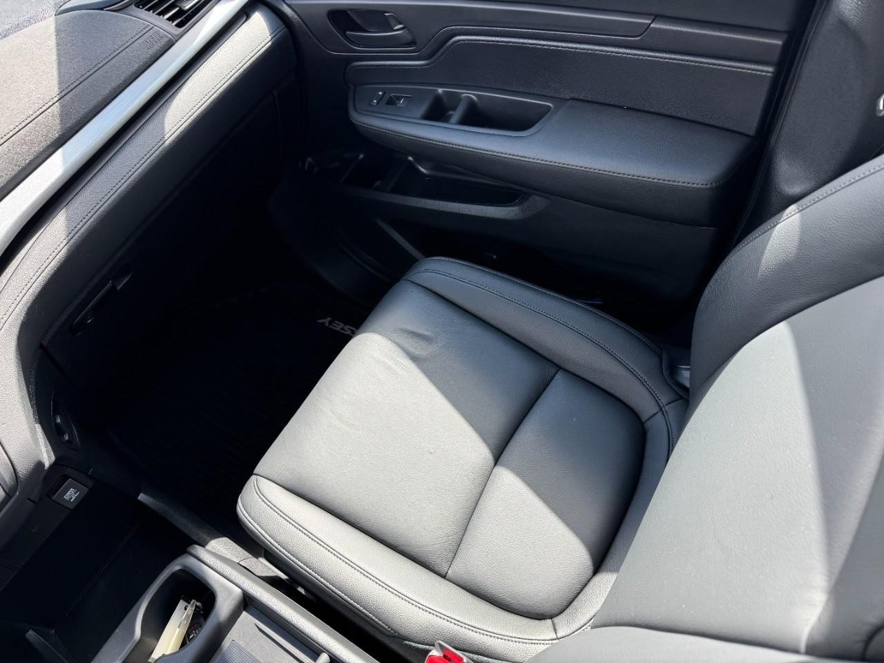 Certified 2025 Honda Odyssey EX-L image 18