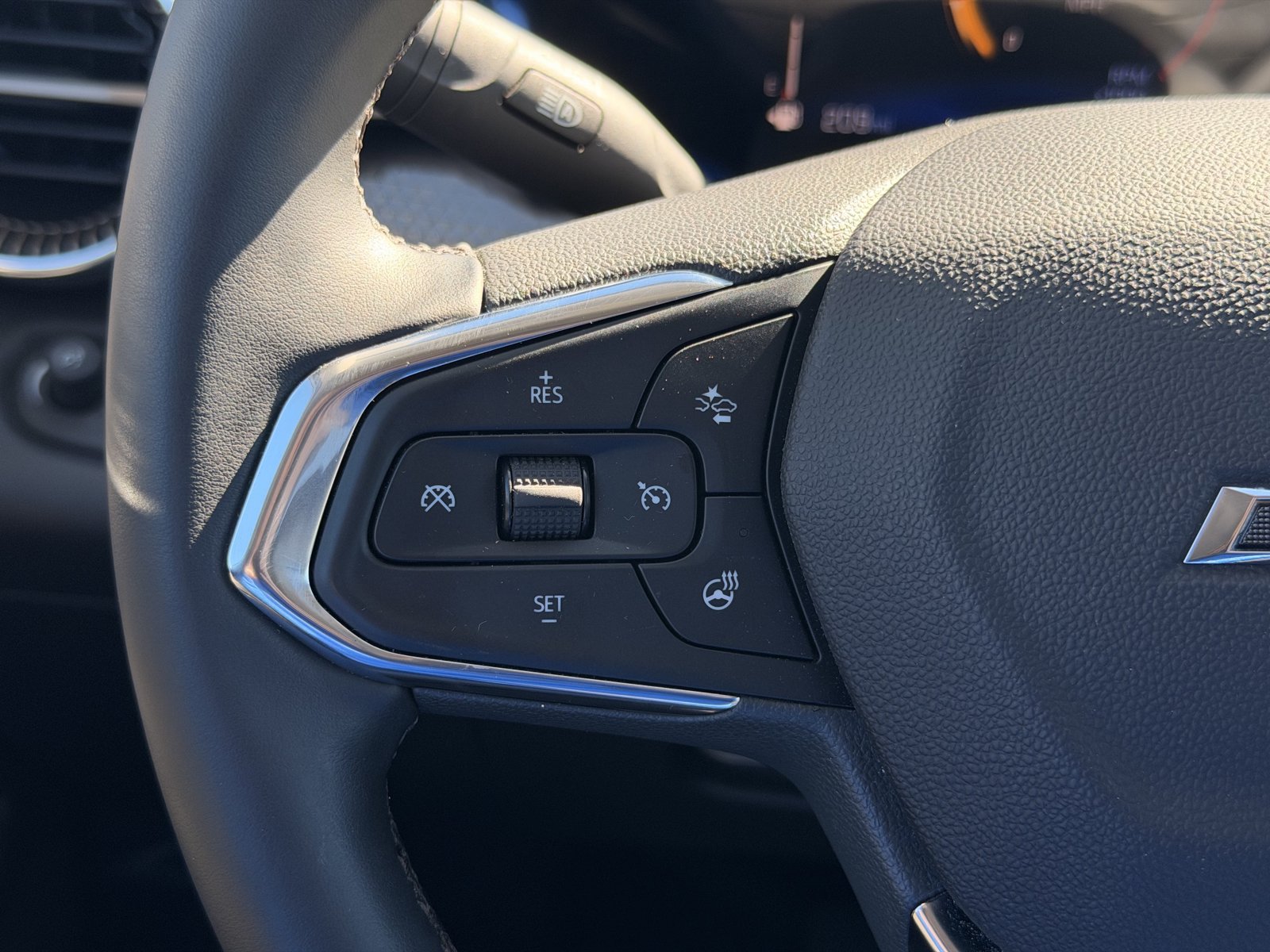 Used 2026 Chevrolet Trax ACTIV w/ Driver Confidence Package FWD image 19