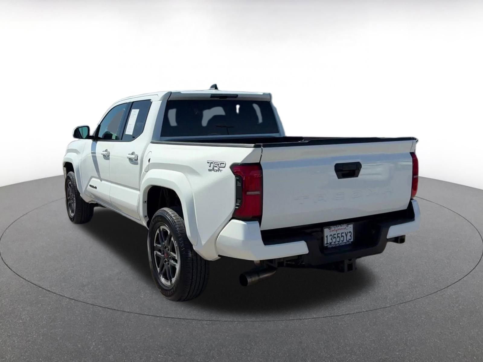 Used 2024 Toyota Tacoma TRD Sport image 11