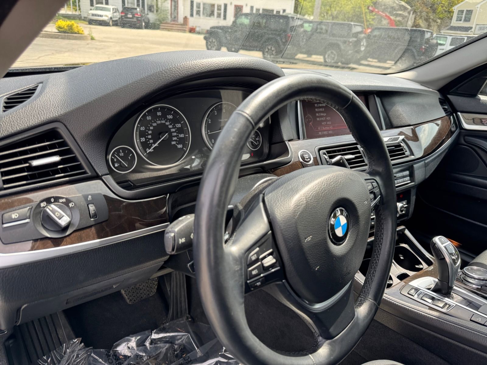 Used 2016 BMW 528i xDrive Sedan AWD/4WD image 18