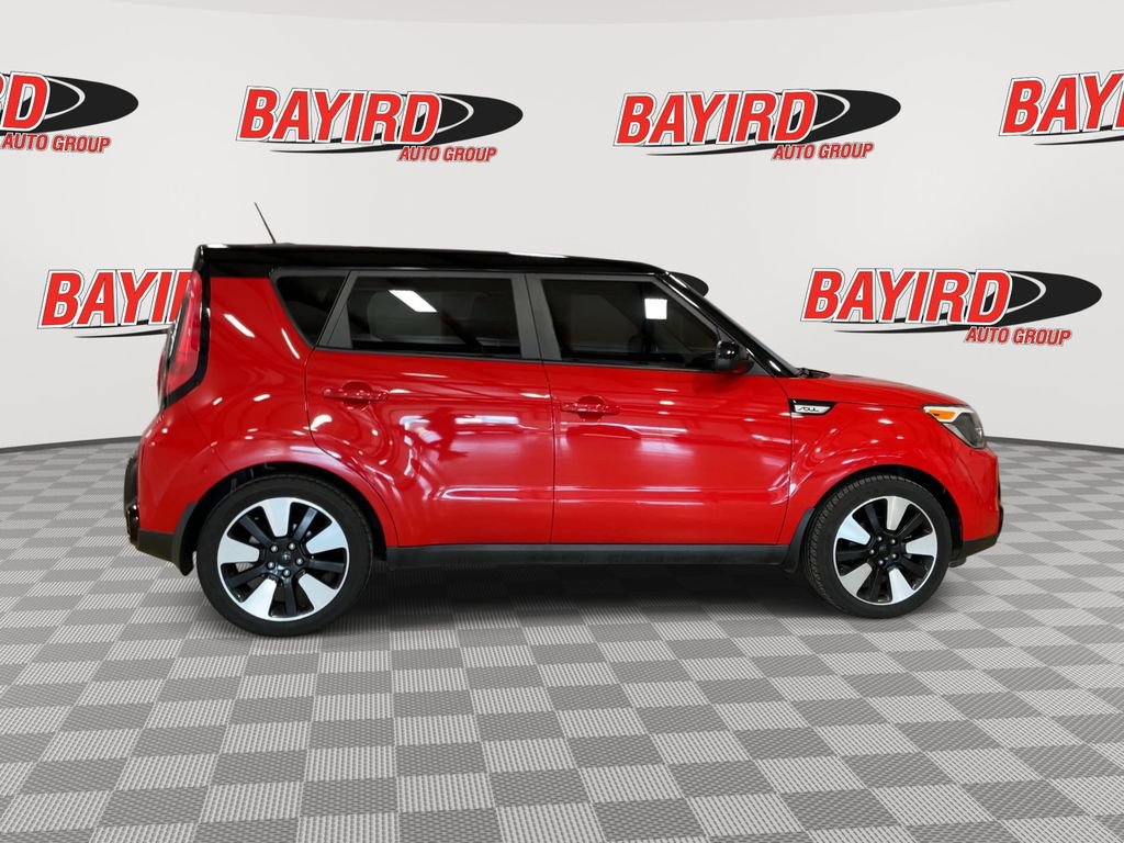 Used 2016 Kia Soul + w/ Designer's Package FWD image 9