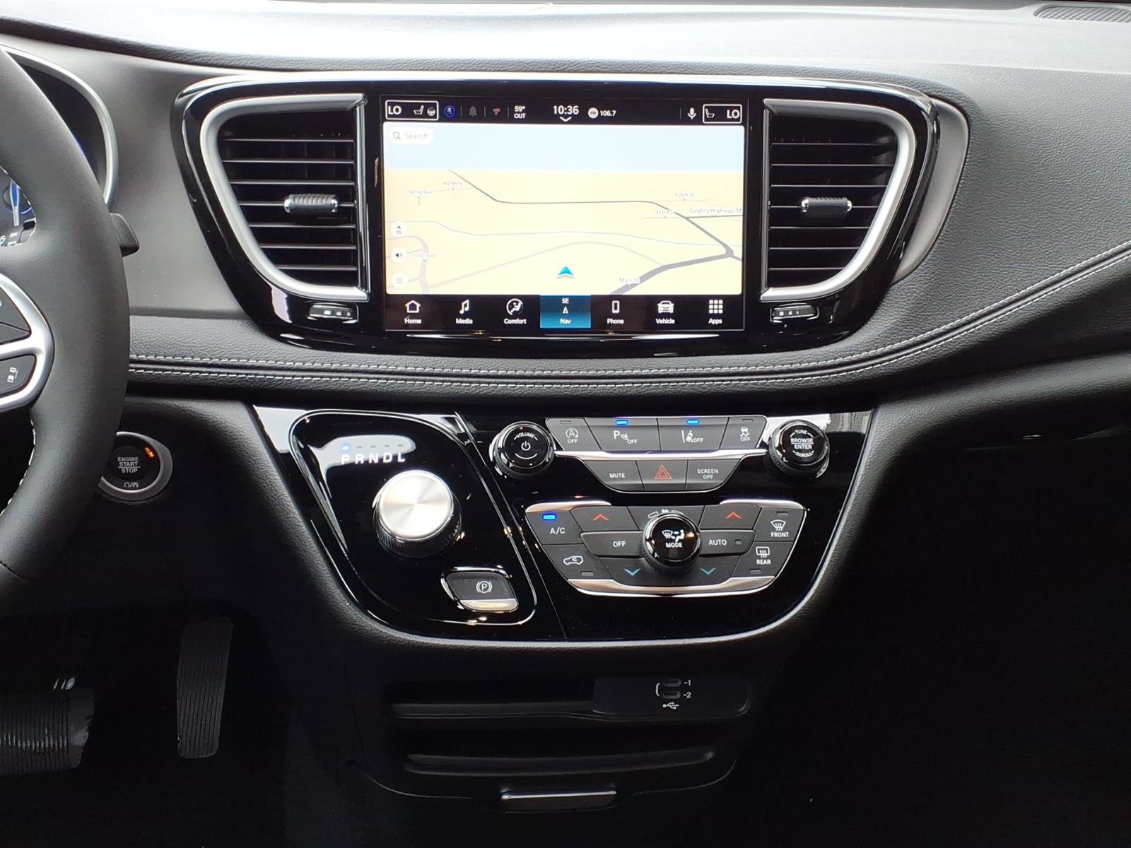 New 2027 Chrysler Pacifica Select AWD/4WD image 9