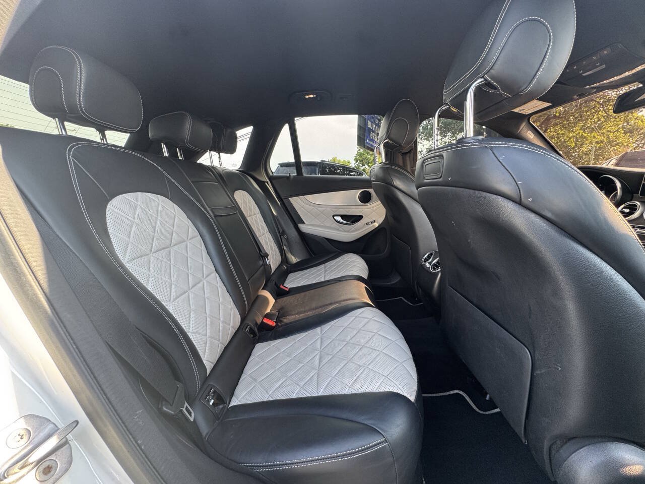 Used 2019 Mercedes-Benz GLC 300 image 16