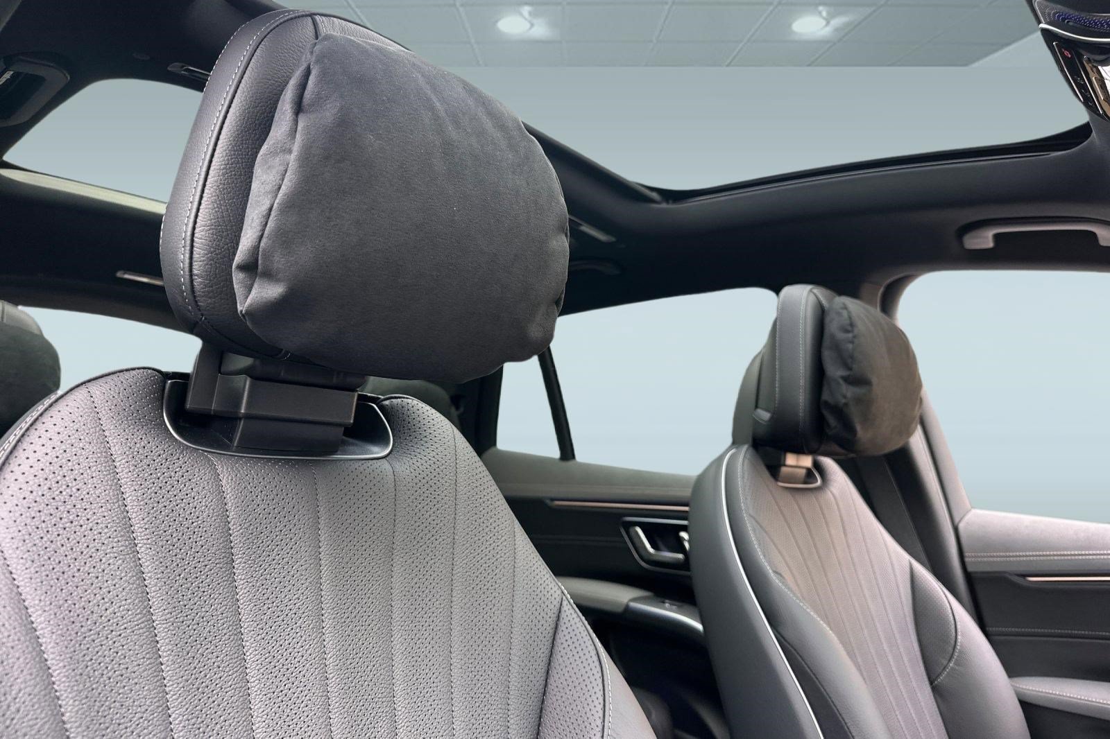 New 2026 Mercedes-Benz EQS 400 4MATIC SUV image 19