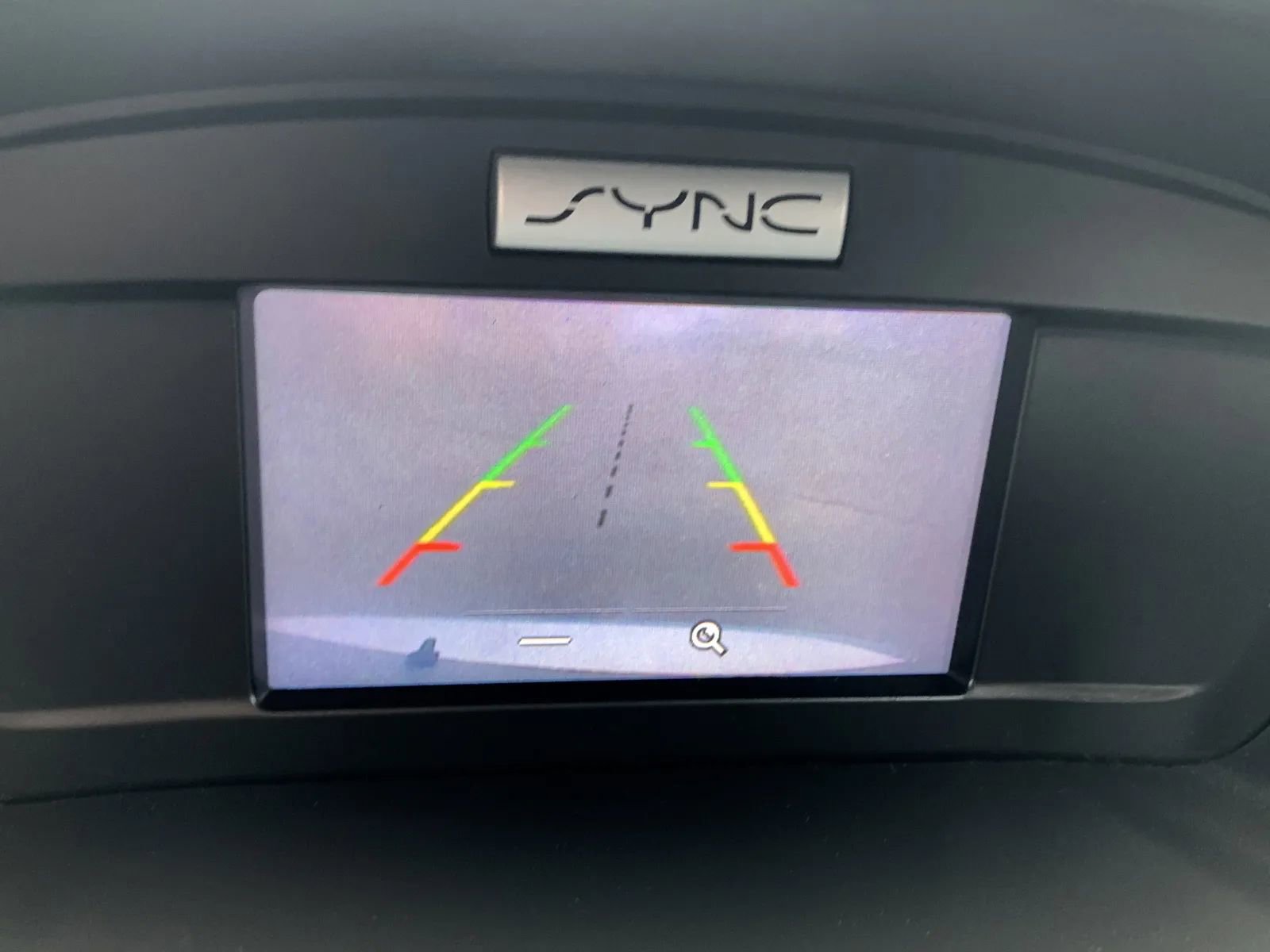 Used 2017 Ford C-MAX SE image 14