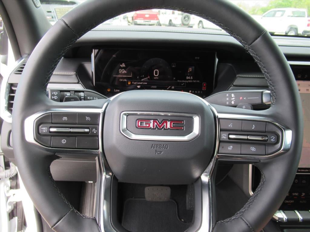 Used 2025 GMC Acadia Elevation FWD image 23