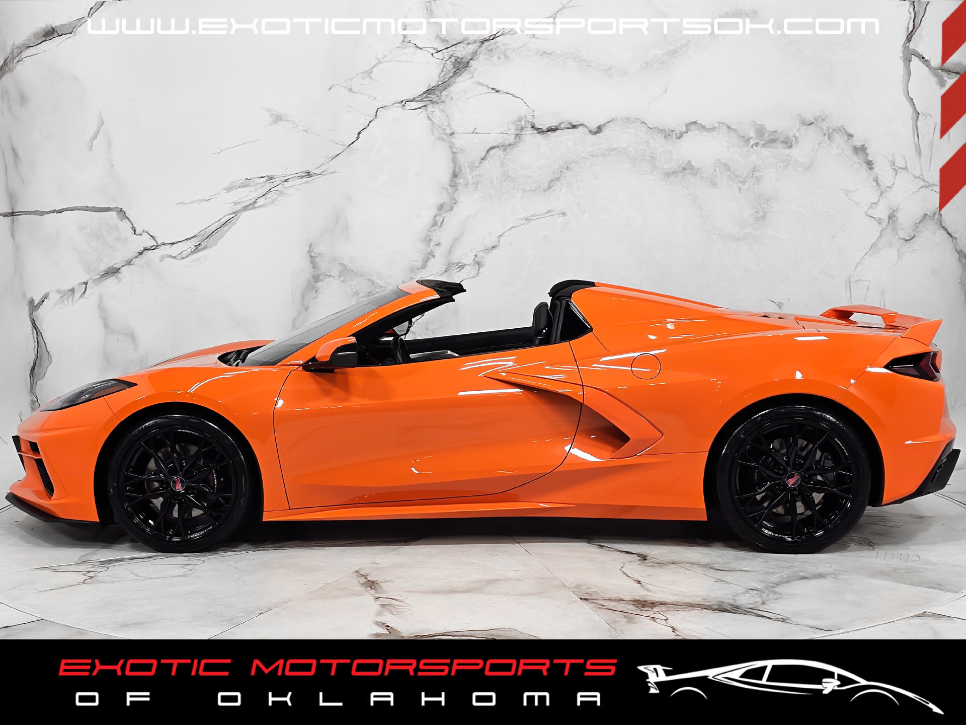 Used 2024 Chevrolet Corvette Stingray Premium Conv w/ Z51 Performance Package RWD image 10