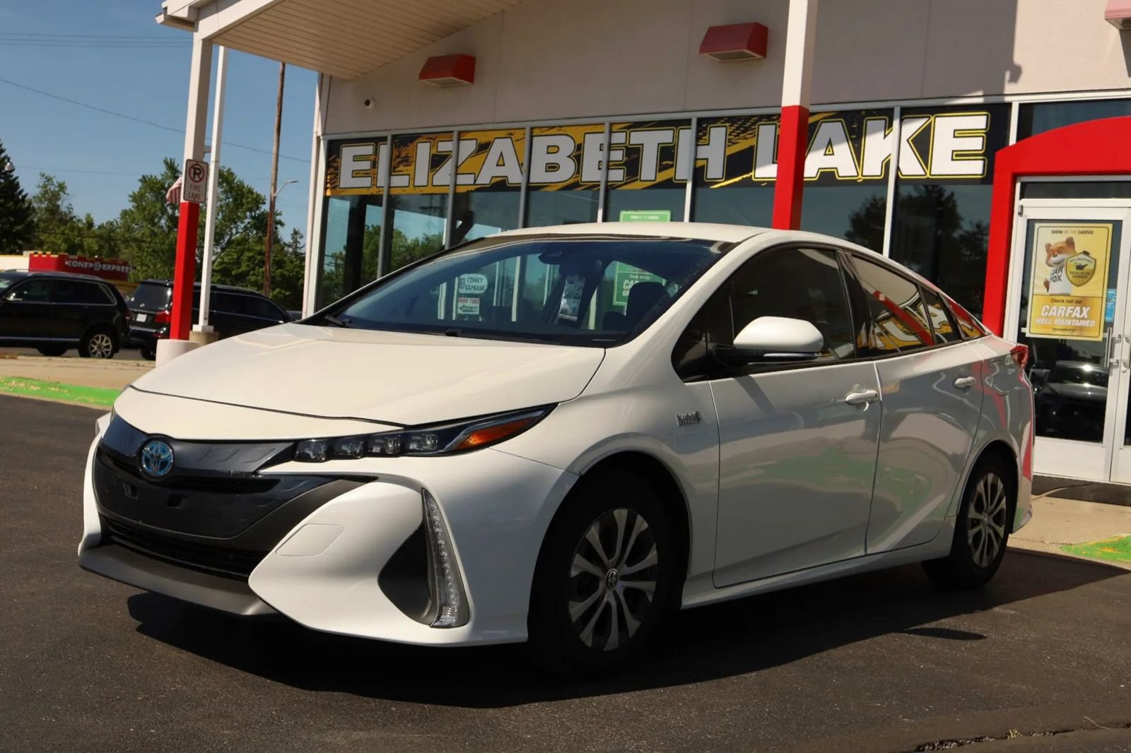 Used 2019 Toyota Prius Prime Premium FWD image 1