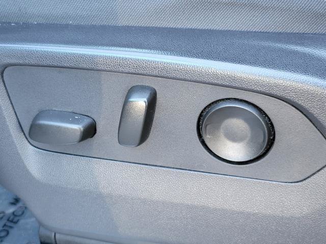 Used 2024 Chevrolet Silverado 1500 LT AWD/4WD image 11