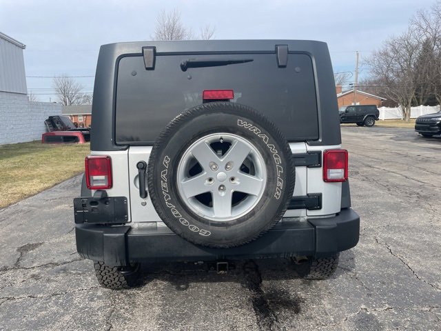 Used 2012 Jeep Wrangler Unlimited Sport image 11