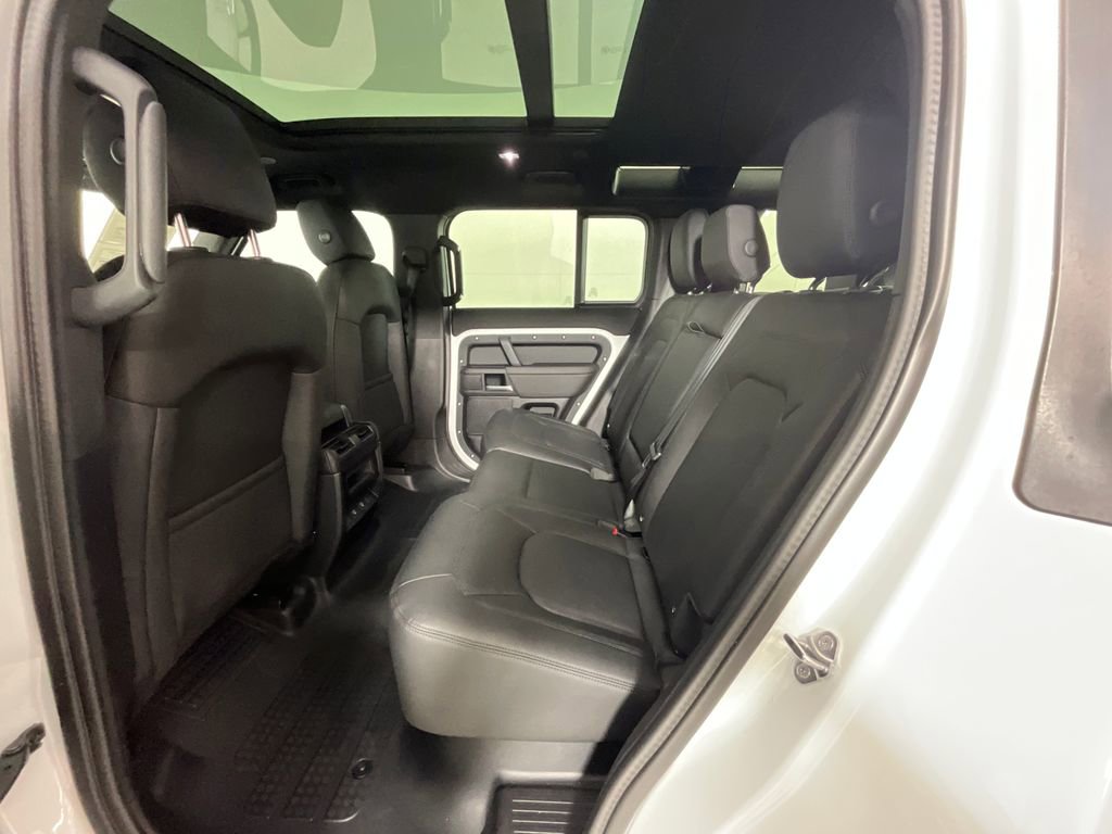 Certified 2025 Land Rover Defender 110 S AWD/4WD image 26