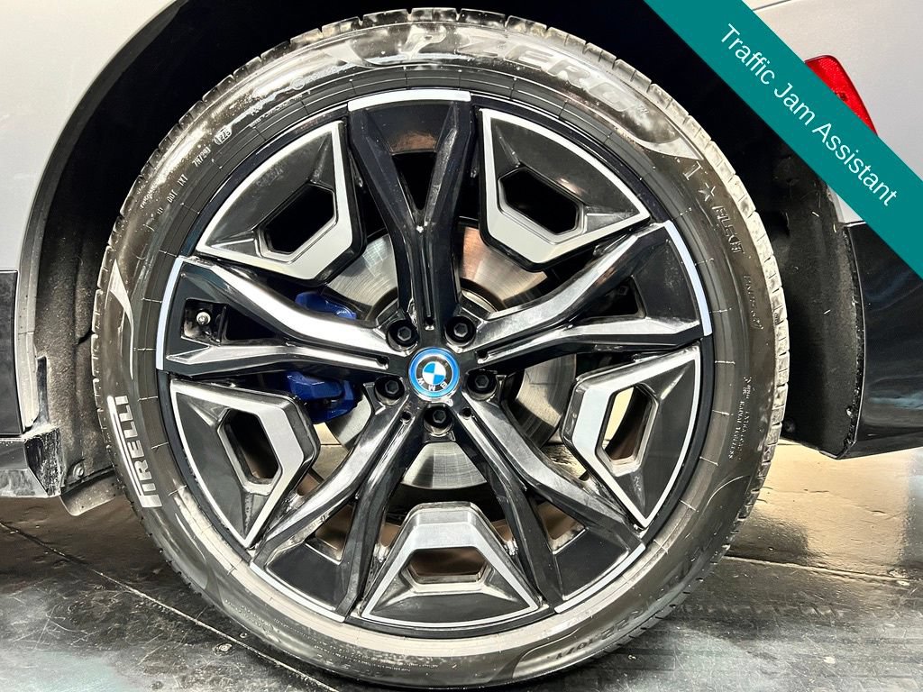 Used 2024 BMW iX M60 AWD/4WD image 25